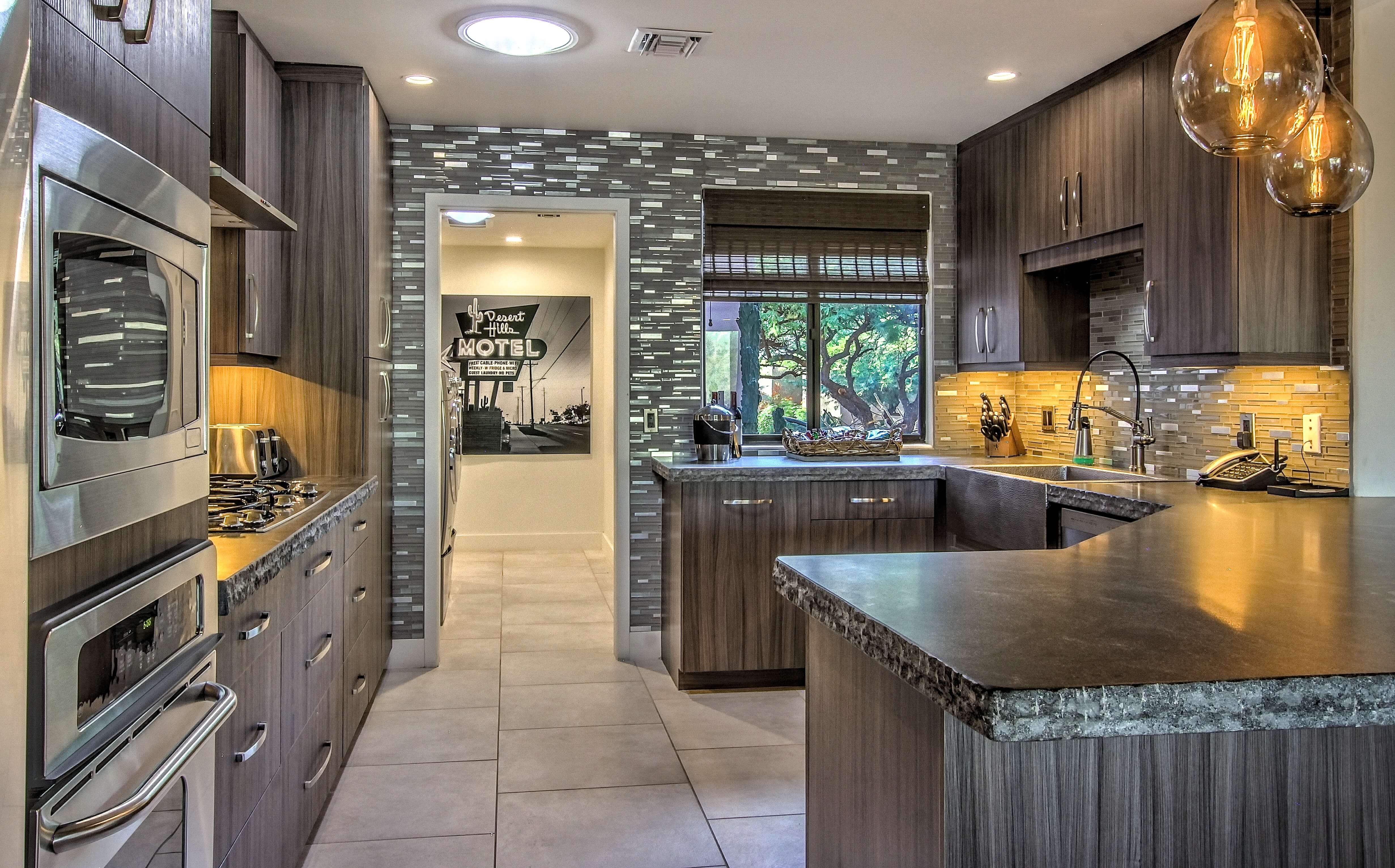 Kitchen Cabinet Remodeling Showroom in Paradise Valley AZ | Cabinet & Stone